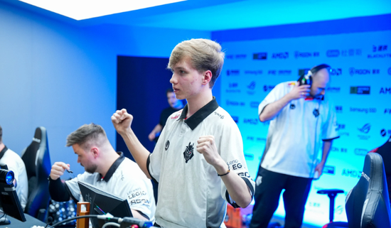 要闻怀旧周报：怀旧党过年！LOL八年老玩法，魔兽十年老版本全回归了